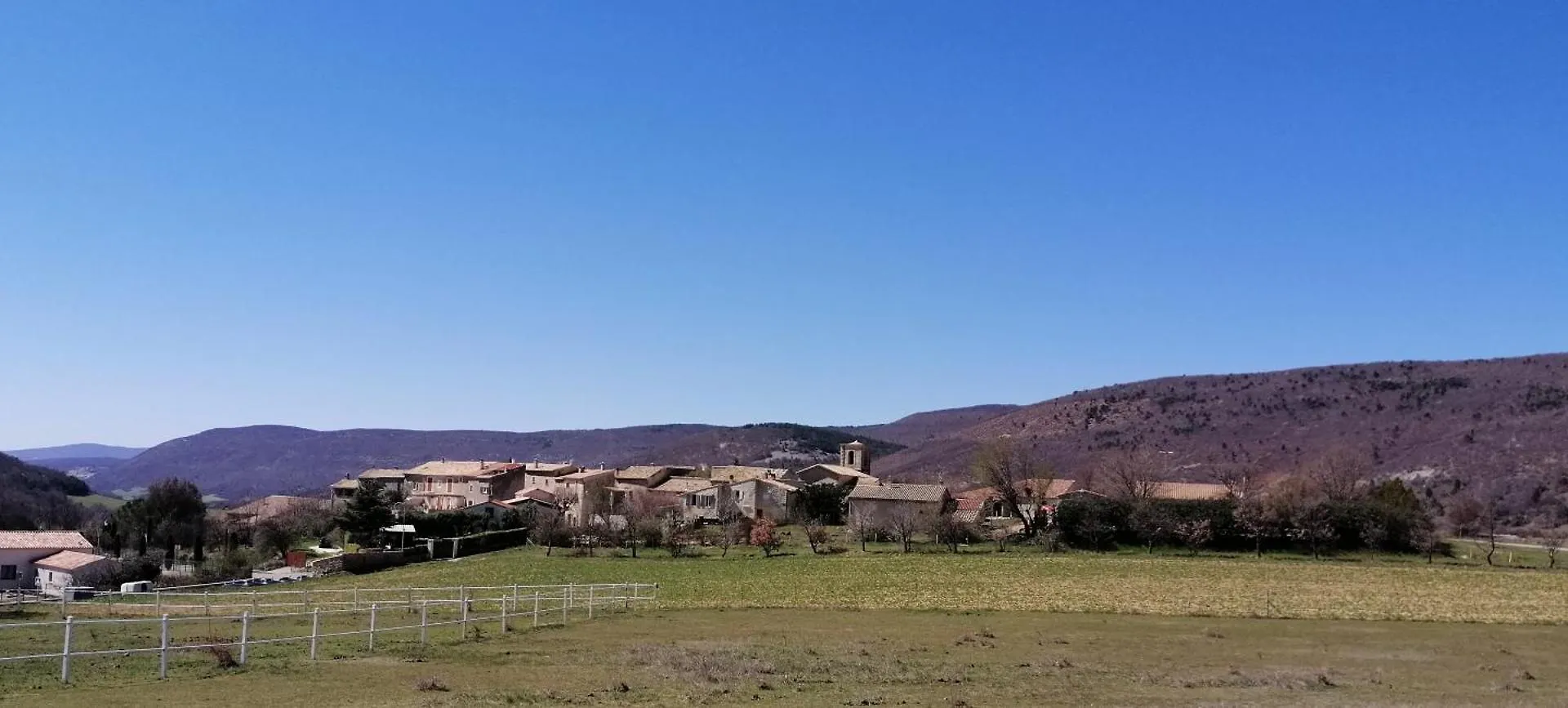 La Bartavelle Βίλα L'Hospitalet  0*, L'Hospitalet (Alpes-de-Haute-Provence)